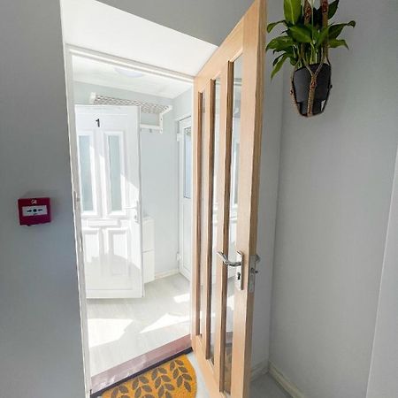 Bright Holidays Kemptown Apartment Brighton Exterior photo
